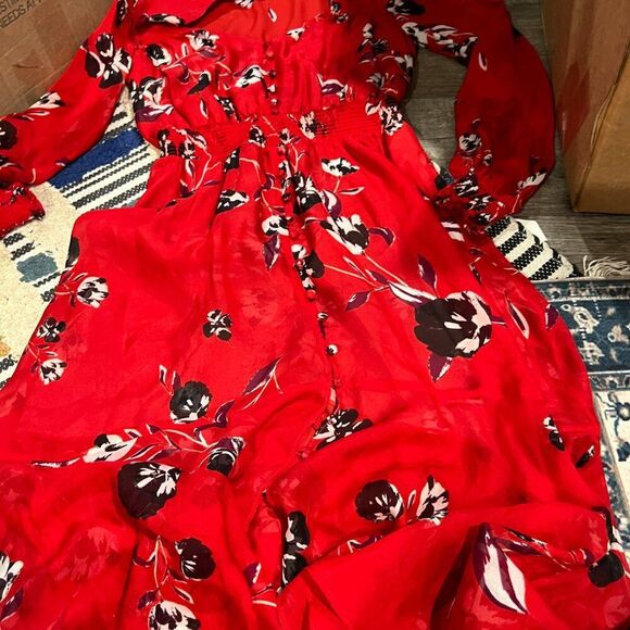 Intermix silk blend midi dress 0 - Picture 3 of 8